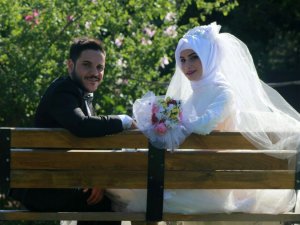 Eşini Öldürüp İntihar Süsü Veren Kocanın Yargılanmasına Devam Edildi
