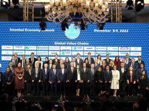 İ̇stanbul Ekonomi Zirvesi ‘Küresel Değer Zincirleri’ Ana Temasıyla Gerçekleşti