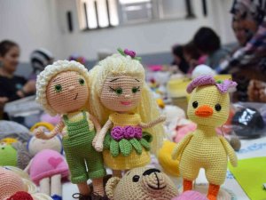 Kursiyerler Ürettikleri Ürünleri İhraç Ediyor