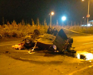 Rize'de polisten kaçarken takla atan otomobilin kaza anı güvenlik kamerasında