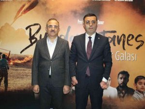 Engelli Milletvekilinin Hayat Hikayesini Anlatan Filmin İ̇zmir Galası Yapıldı