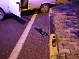 Arkadaşının Aracını Zorla Alan Alkollü Ve Ehliyetsiz Sürücü Kaza Yaptı: 1 Yaralı