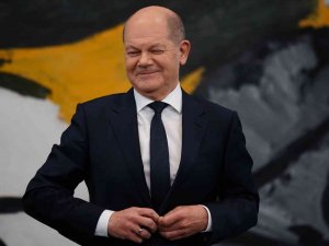 Almanya Başbakanı Scholz, Eyalet Başbakanları İle Bir Araya Geldi