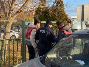 Erzincan’da Polis Ekipleri Tarafından Okul Çevrelerinde Denetimler Sürüyor