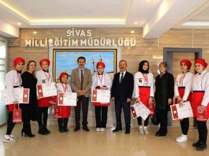 Helalinden 8 Madalyayla Sivas’a Döndüler