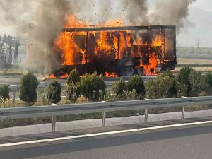 Otobanda Hareketli Saatler...alev Alev Yandı