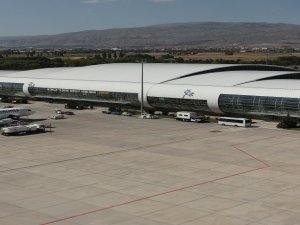 Erzincan Yıldırım Akbulut Havalimanı’ndan Kasım Ayında 24 Bin 516 Yolcu Faydalandı