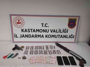 Kastamonu’da Uyuşturucu Operasyonu: 2 Gözaltı