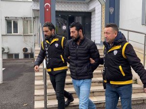 Bursa’da Çocukların Sesine Kızdı Komşunu Vurdu