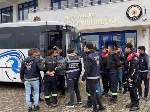 Sinop’taki Silahlı Kavganın Tarafları Adliyeye Sevk Edildi