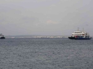 Gökçeada Ve Bozcaada Feribot Seferlerine 2 Gün Fırtına Engeli