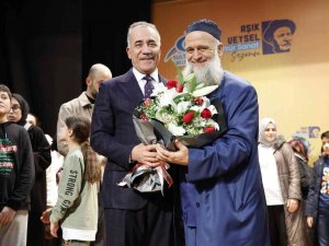 Op. Dr. Selman “Tıbbi Devadan Ruhi Devaya” Söyleşisiyle Sultangazi’ye Konuk Oldu