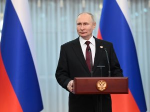 Rusya Devlet Başkanı Putin: "Abd İle Yeni Mahkum Takası Mümkün"