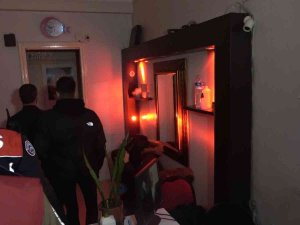 Bursa’da Masaj Salonlarına Polis Denetimi