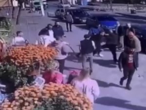 Zeytinburnu’nda Elinden Aldığı Bıçakla Hırsızı Yaraladı