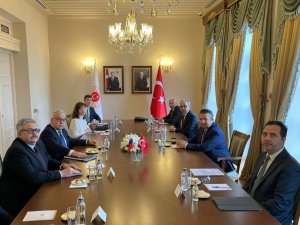 Türk- Rus Siyasi İstişareleri İ̇stanbul’da Yapıldı