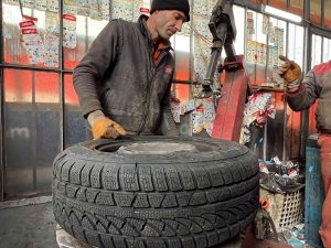 Lastikçilerde Yoğunluk Sürüyor