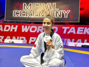 Milli Sporcu Çavdar Hedefe Koşuyor