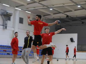 Göztepe Hentbol, Zeytinburnu Irmak Sk Maçının Hazırlıklarını Tamamladı