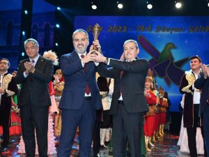 Türk Kültür Sancağında Nöbet Değişimi