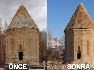 700 Yıllık Tarihi Yapının Siluetini Bozan Yurt Yıktırıldı