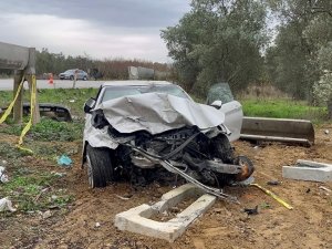 Kafa Kafa Çarpışan Araçlardan Sağ Çıktılar