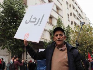 Tunus’ta Cumhurbaşkanı Said Protesto Edildi