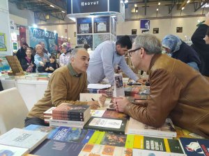 Tarihçi Dr. İ̇brahim Pazan, 39. İ̇stanbul Uluslararası Kitap Fuarı’nda İmza Günü Gerçekleştirdi