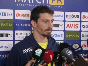 Mert Hakan Yandaş: “Takımda Bir Otorite Var”