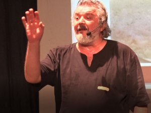 "Mandıra Filozofu" Ankaralıları Kahkahaya Boğdu