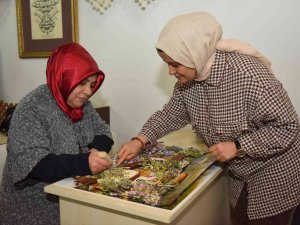 Yıldırım’da Kağıt Rölyefe Yoğun İlgi