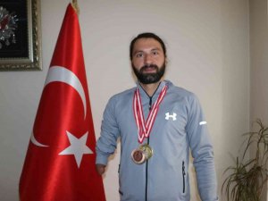 Engelli Sporcu Azmetti Türkiye 1’incisi Oldu
