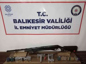 Balıkesir’de 37 Aranan Şahıstan 20’si Tutuklandı