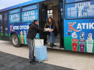 Atakum’da Atık Toplama Otobüsü Faaliyete Geçti