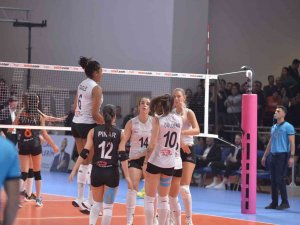 Misli.com Sultanlar Ligi: Çukurova Belediyesi Adana Demirspor: 0 - Eczacıbaşı Dynavit: 3