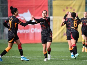 Kadın Futbol Süper Ligi: Galatasaray Petrol Ofisi: 13 - Kireçburnu: 1