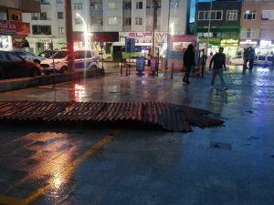 Fırtına Vurdu, Facianın Eşiğinden Dönüldü