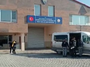 Van’da Göçmen Kaçakçılığı Yapan 13 Organizatör Tutuklandı