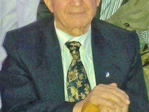 Denizli Ticaret Lisesi’nin Çınarı Hayatını Kaybetti