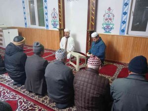 Gediz’in Dörtdeğirmen Köyünde Sabah Namazı Buluşması