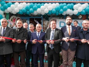 Başkan Alim Işık: "Açılan Her İş Yeri Şehrimize Değer Katıyor"