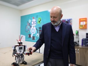 Başkan Çolakbayrakdar; “Yerli Ve Milli Üretimle Ekonomiye Büyük Katkı Sağlıyoruz”
