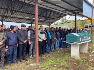 Selver Hemşire Gözyaşları Eşliğinde Toprağa Verildi