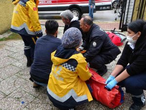 Antalya’da Balkondan Düşen Kadın Ağır Yaralandı