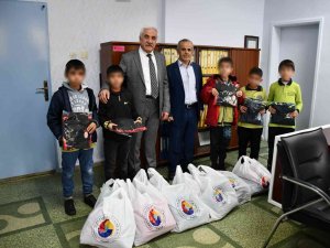 Atso’nun Kıyafet Yardımı Devam Ediyor