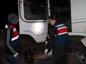 Jandarmadan Yabancı Uyruklu Şahıslara Şok Uygulama