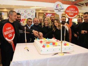 Ceylan Karavil Park Avm’de, 12 Aralık Mağazacılar Günü Etkinliği