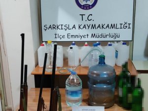 Sahte Alkol Yapımında Kullanılan 10 Litre Etil Alkol Ele Geçirildi
