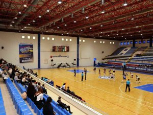 Üniversiteler Arası Voleybol Bölgesel Lig Müsabakaları Adü Ev Sahipliğinde Başladı