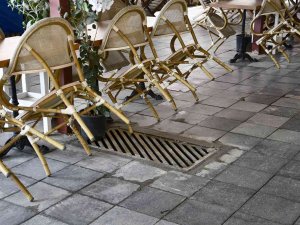 Kuşadası’nda Alt Yapı Çalışmaları Devam Ediyor